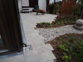 Scheuermann-Naturstein-Showroom-Platten-46